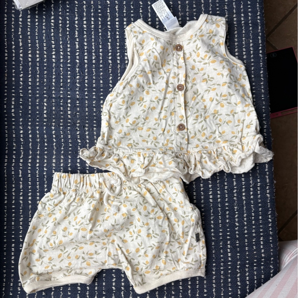 Gerber Kids Button Down Shirt and Shorts Set - Cream and Yellow